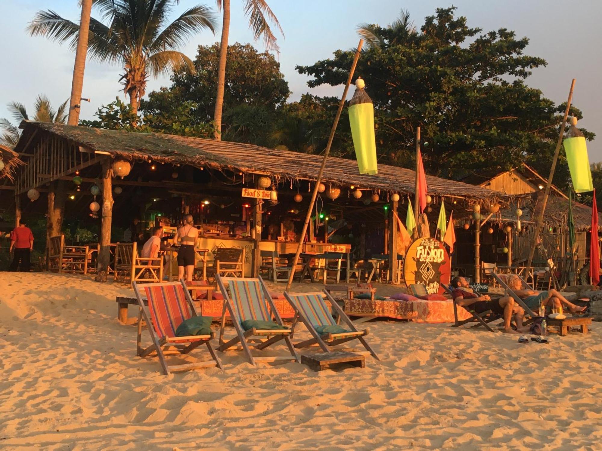 Relax Beach House 란타섬 외부 사진