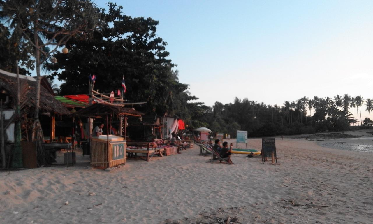 Relax Beach House 란타섬 외부 사진